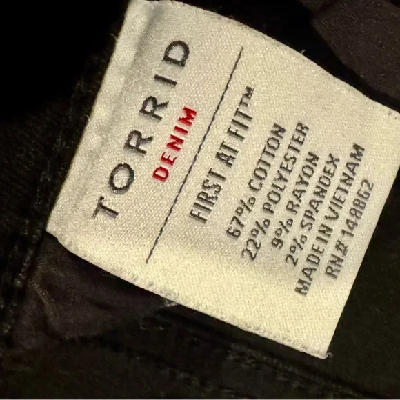 Torrid Black Skinny Jeans/ Jeggings for Women - Picture 7 of 8
